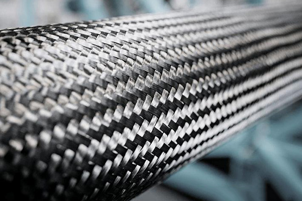 國內碳纖維價格大幅下滑，碳纖維產業(yè)如何破局？